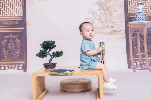 北票宝宝反复发烧呕吐